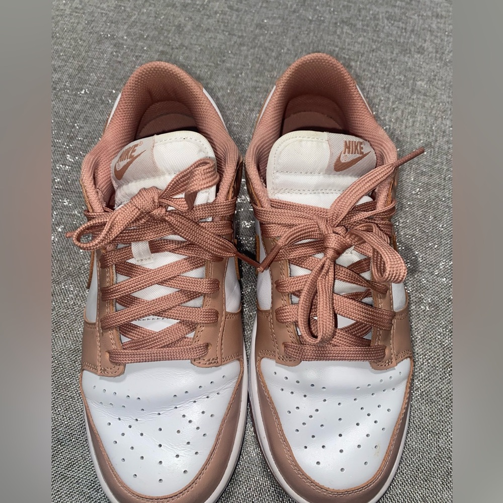 Nike Dusty Rose‎ Dunks Size 8 - Picture 2 of 5